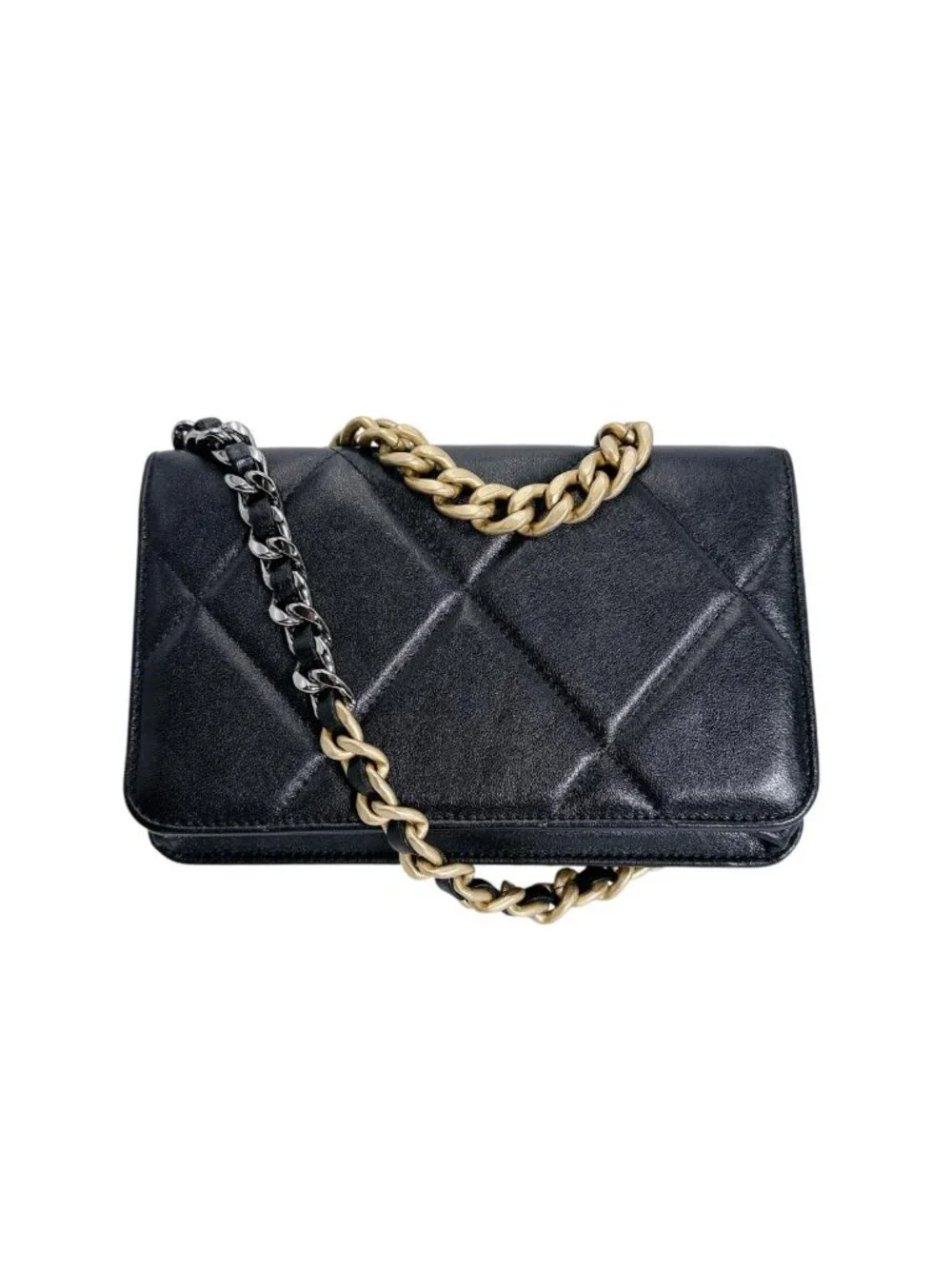Chanel Lambskin Chain Wallet 19 Shoulder Bag Black